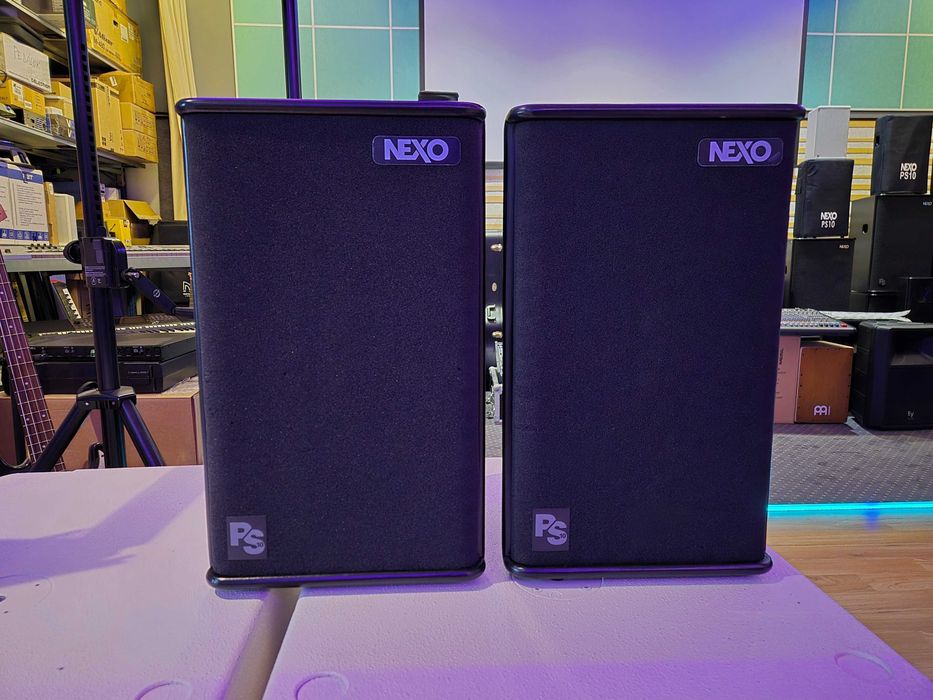 Boxe Nexo PS-10 ca noi