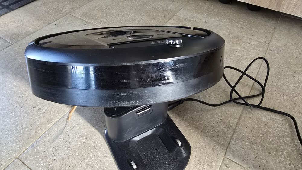 Aspirator robot iRobot Roomba i7