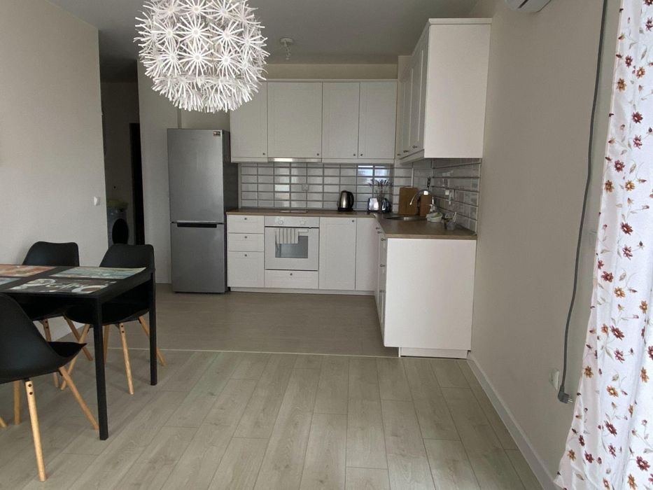 Дава се под наем Двустаен апартамент в Бургас, Сарафово - 80 кв.м за 459 € - Снимка #3