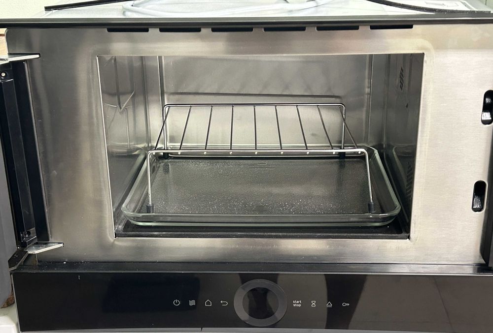 Микровълнова фурна за вграждане BOSCH BEL7321B1 – Серия 8, ИНВЕРТОР, ГРИЛ