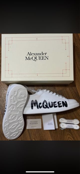 Sneakers Alexander Mcqueen Graffiti Calitate premium