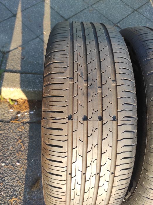 225/60/18 Continental