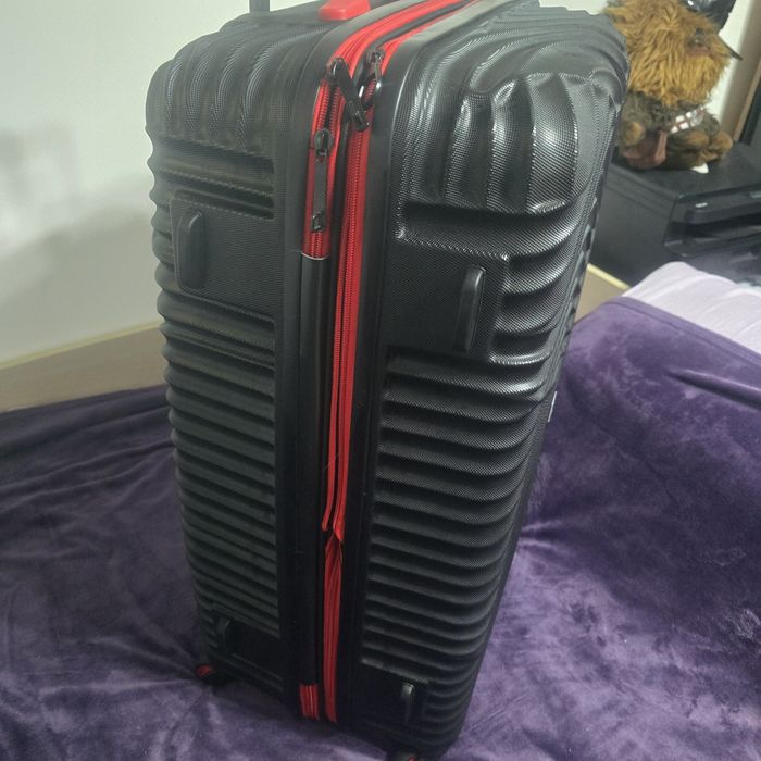 Куфар SWISS BAGS, L, 77x51x31-36 cm, 128l