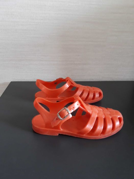 Детски плажни  сандали