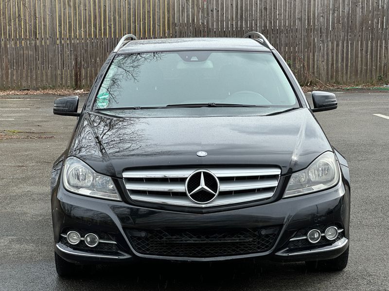 Mercedes-Benz C-Klasse C 220 CDI T BlueEfficiency Avantgarde 2011