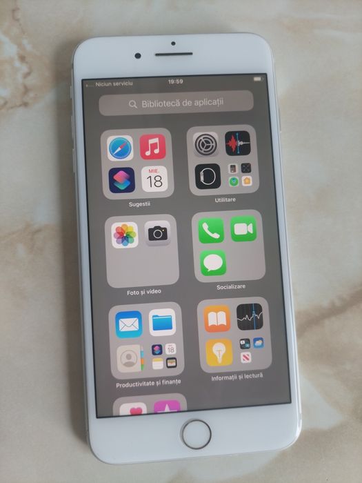[7+] Vând Apple iPhone 7 Plus silver de 256GB (nu ia semnal) //poze reale