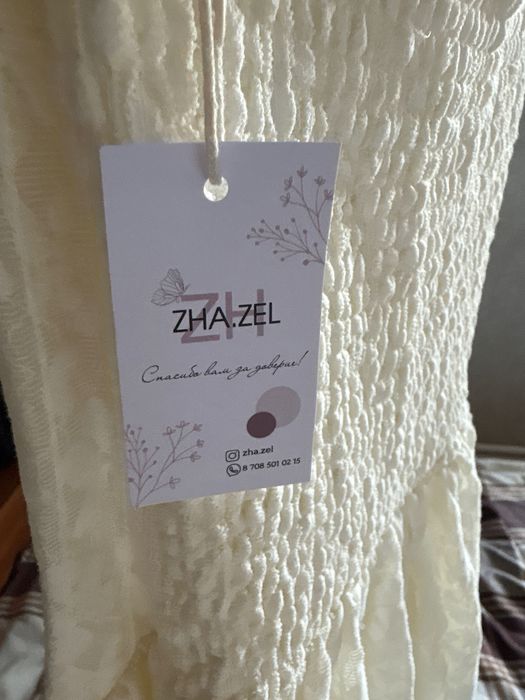 Продаю платье бренда Zhazel