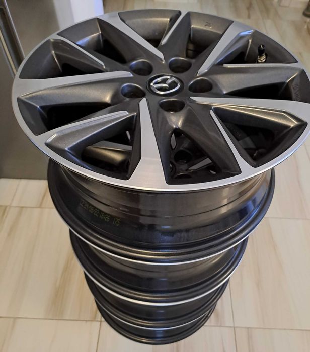 Set 4 jante aliaj noi 7J X 17 ( GRATIS 4 anvelope iarna Continental)