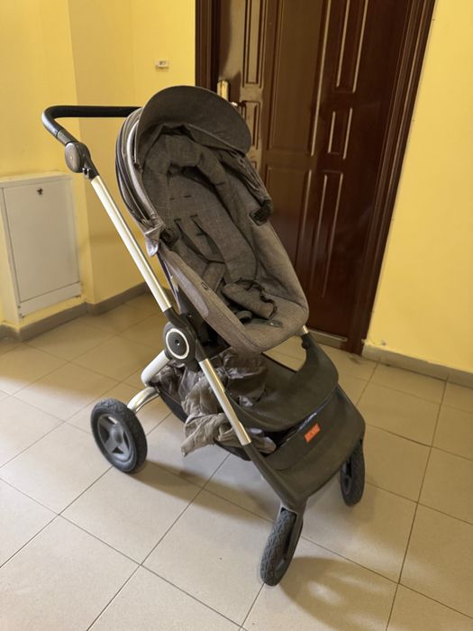 Бебешка количка Stokke