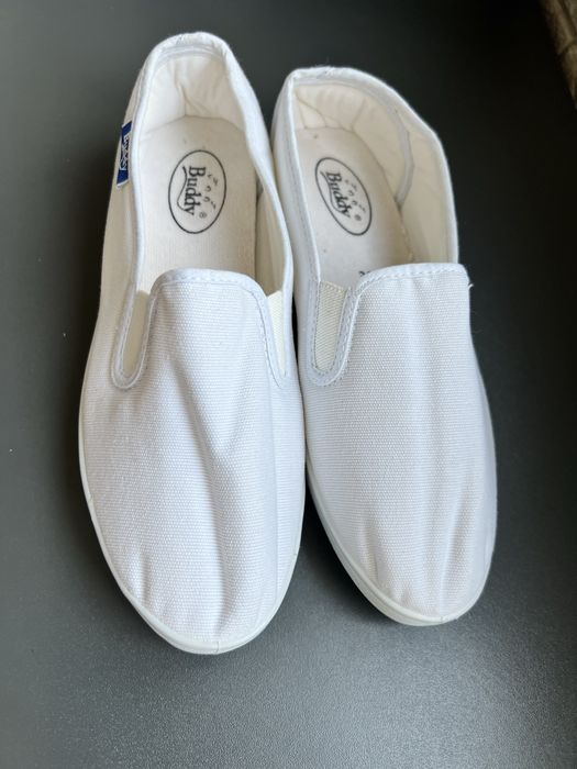 Женские мокасины