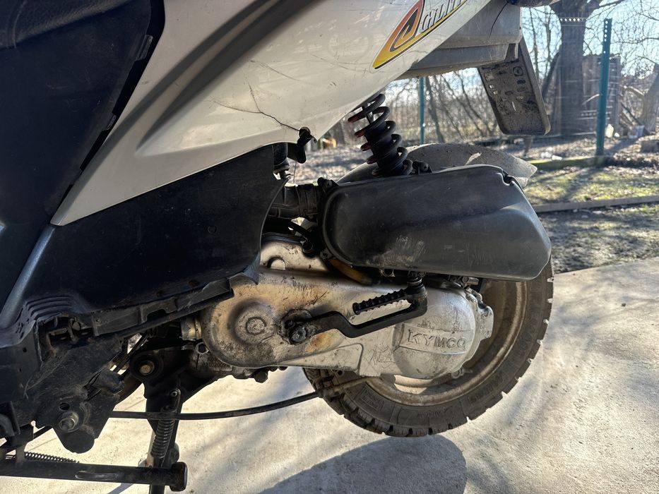 Vand scuter kimco agility 50