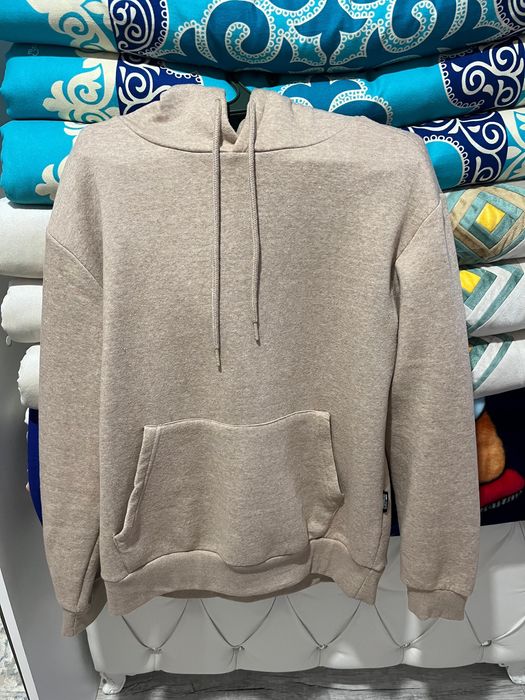 Продаются кофты женские