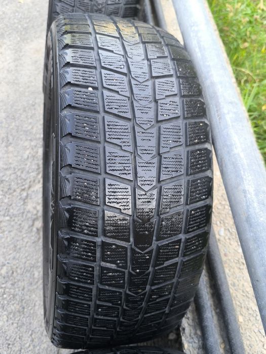 Шины зимние 235/55/R18