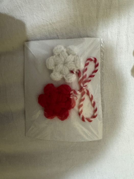 Ръчно плетени мартеници