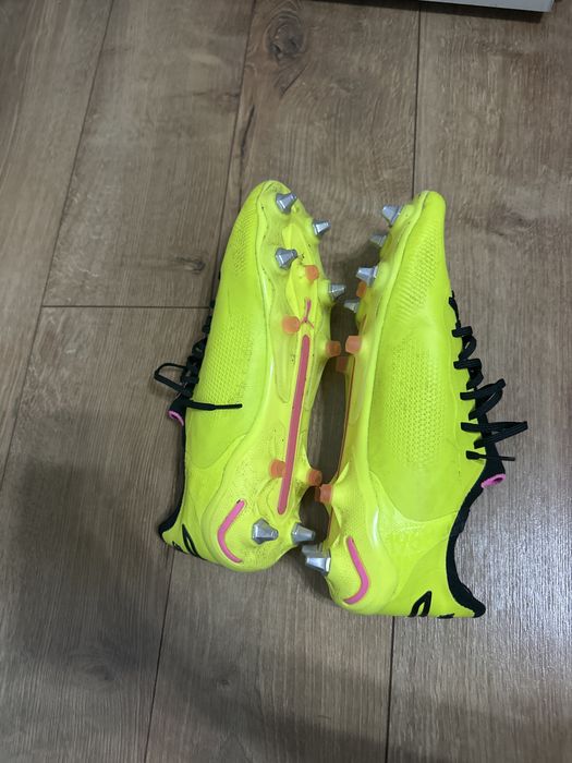 Ghete de fotbal profesionale puma, marime 42