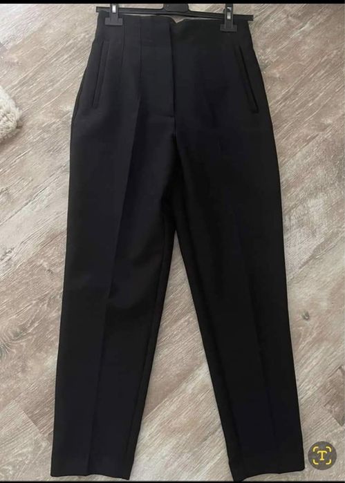 Pantaloni Zara Noi cu eticheta