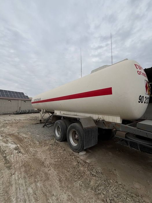 Прицеп газовоз .