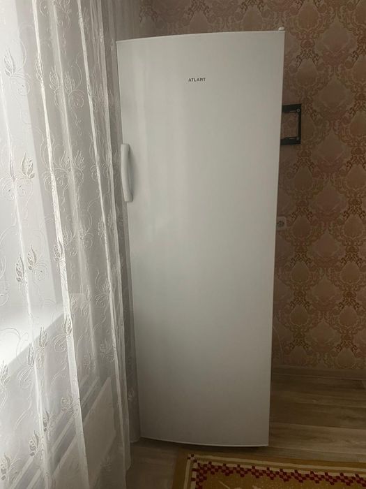 Продам морозильник