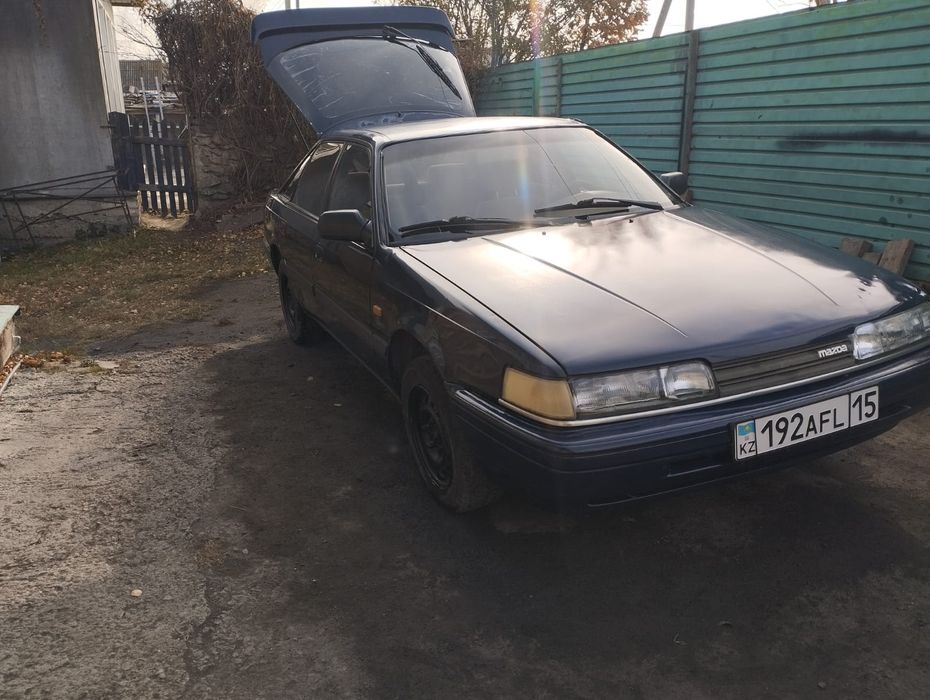 Продам автомобиль Мазду
