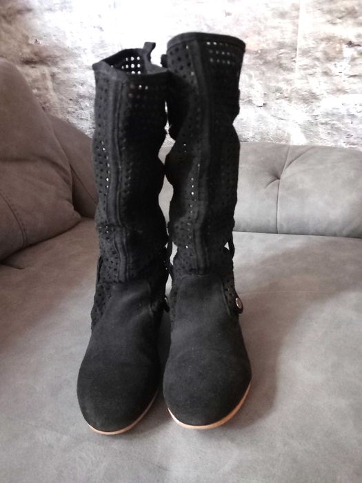 Дамски ботуши с перфорация – естествен велур, черни, № 38.5 - 39