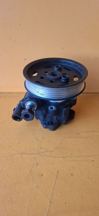 Хидравлична помпа волан — Audi A6 / A6 Avant / A6 Allroad / S6 (C6/4F) / A4 (B7/8E) | OEM 4F0145155P