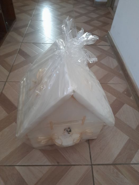 Căsuță pentru bani