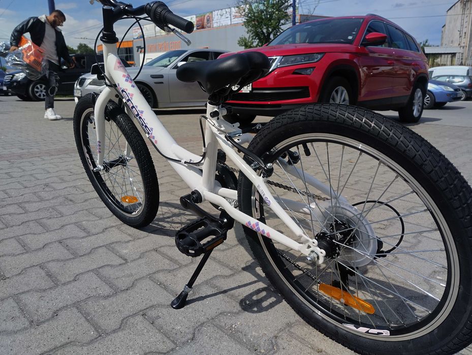 CROSS Велосипед 20" ALISSA бял