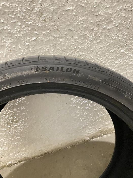 Летни гуми 19" 255/35/19