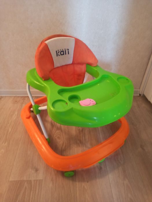 Продам детские ходунки