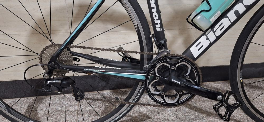 Продам карбоновый шоссейник Bianchi