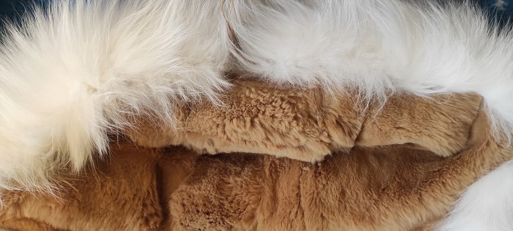 Продат зимнюю парку на девочку