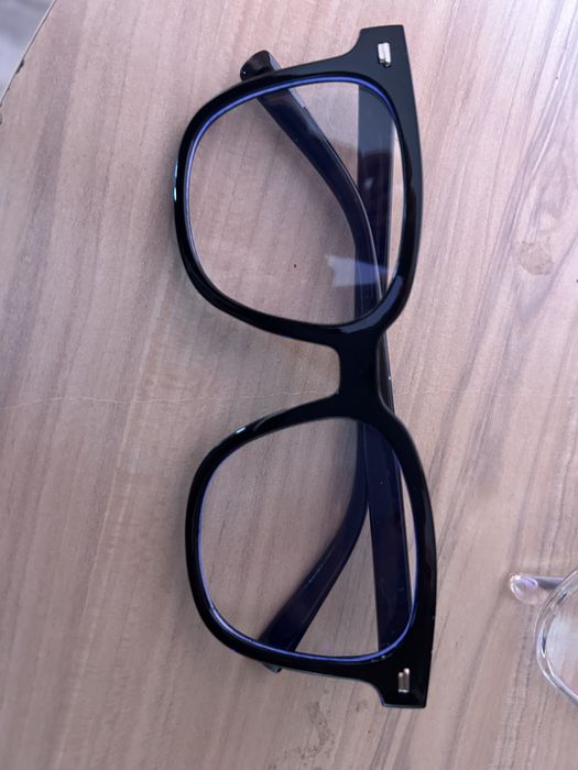 Очила без диоптер