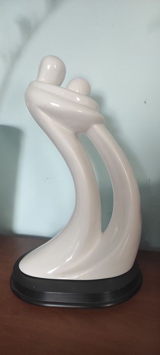 Статуя влюбленных