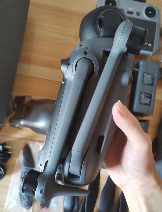 DJI Mavic 4 Pro Fly More Combo (DJI RC 2)