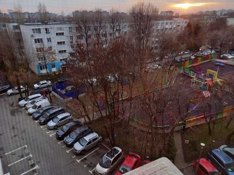 Vanzare garsoniera, proprietar direct, mobilata si utilata, 33mp, zona Berceni, Brancoveanu