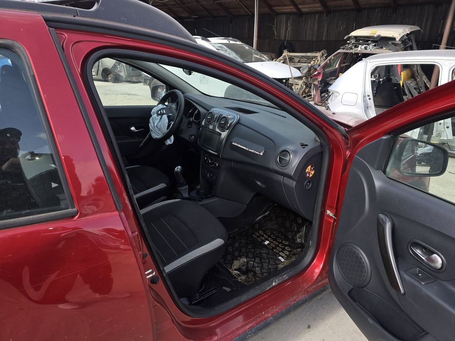 Dezmembrari/Piese Dacia Sandero 2019 0.9 tce 44.mii km