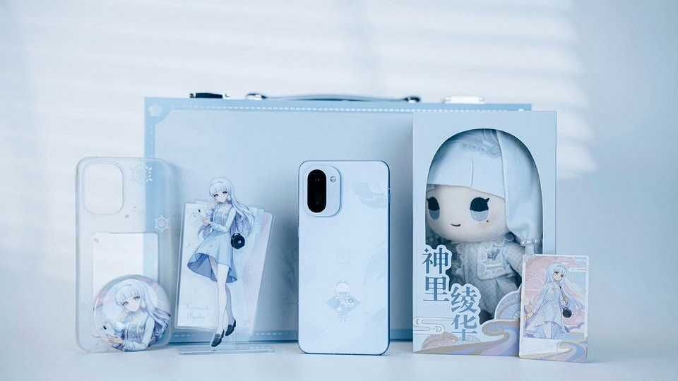 Продам OnePlus Ace 6T Genshin Impact Kamisato Ayaka Edition