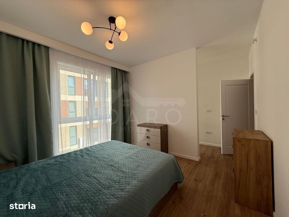 Inchiriez apartament cu 2 camere , bloc nou