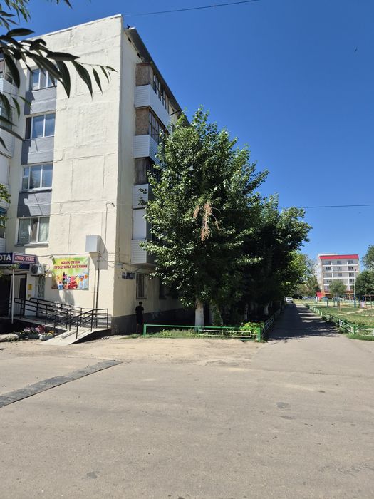 Үш бөлмелі үи сатылады