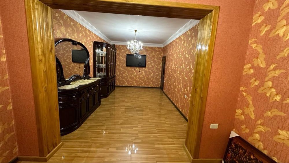 продается квартира 3-х комнатная