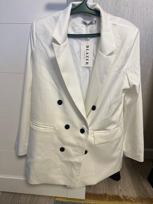 Срочно продам кастюм