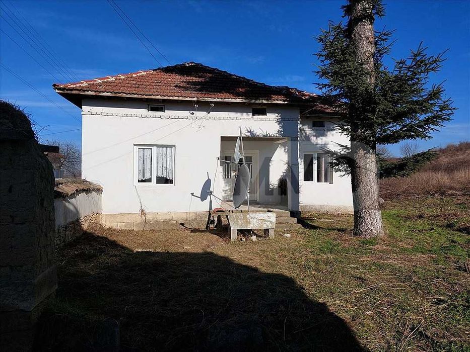 Продава се Къща в с. Кривина, Област Русе - 62 кв.м за 320 €/кв.м - Снимка #3