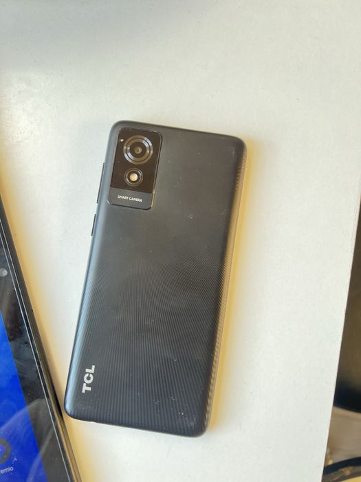 Vand telefon tcl si tableta huawei 350