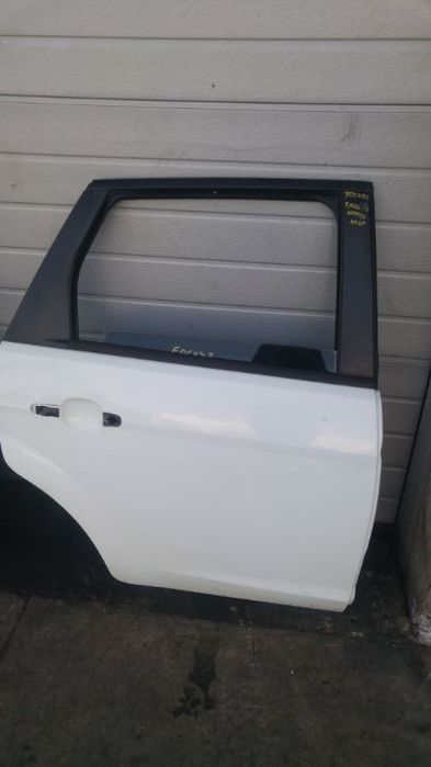 usa dreapta spate ford focus 2 combi facelift