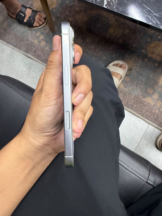 Iphone 16 pro 128 срочно !