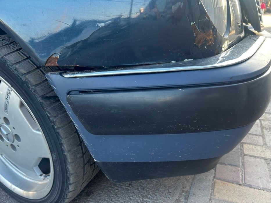 Передний бампер в сборе  Mercedes w210 до рест
