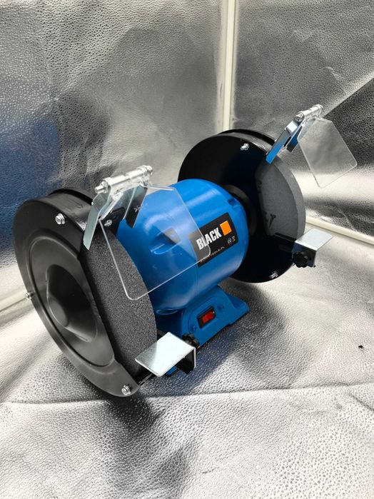 Polizor de banc 1700W, disc 200mm – calitate superioara, 299 lei