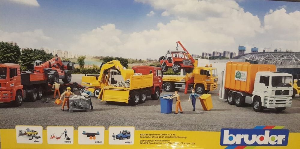 Эвакуатор MAN с внедорожником Bruder