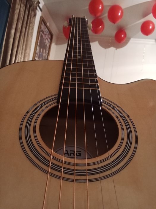 Гитара сатылады 27000