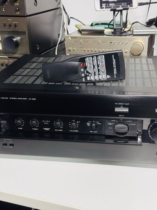 Amplificator de fidelitate YAMAHA AX-892,telecomandă,115W/canal 8ohmi